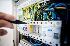 Ey�p Elektrikci